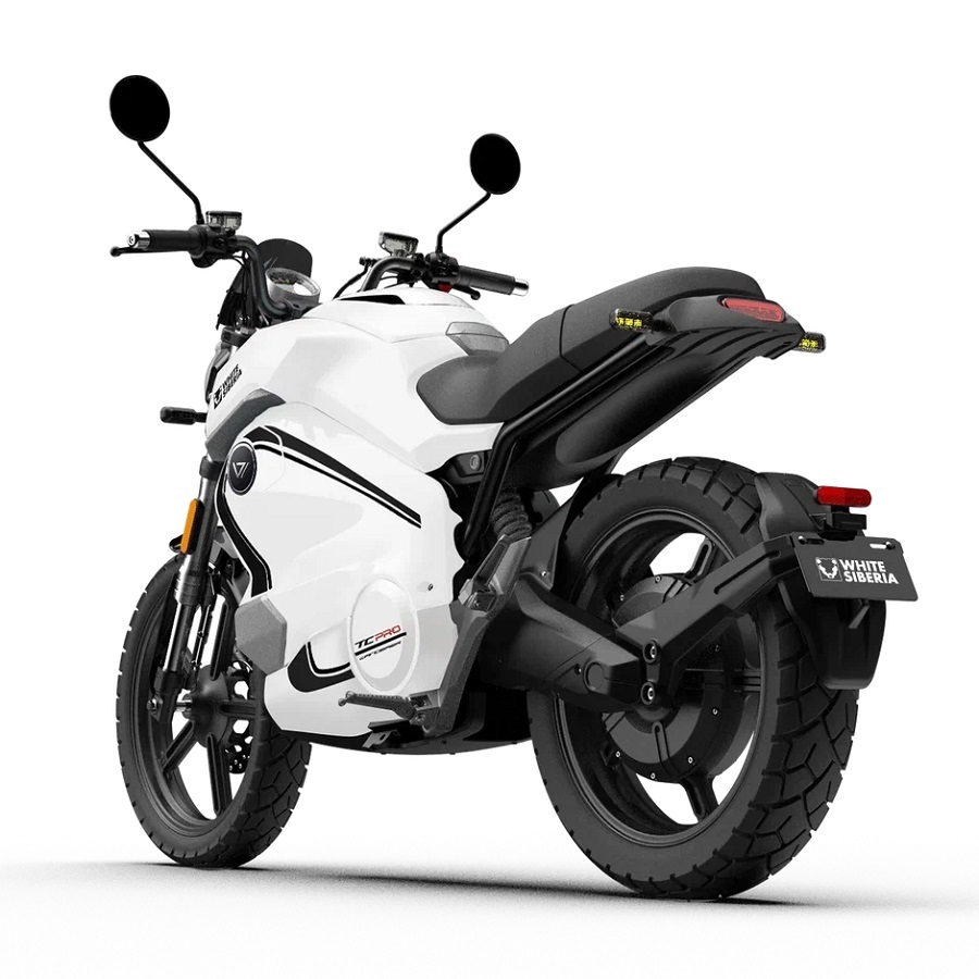 tc pro white3